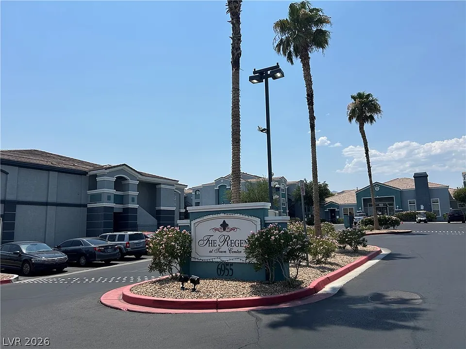 6955 N Durango Dr #2081
