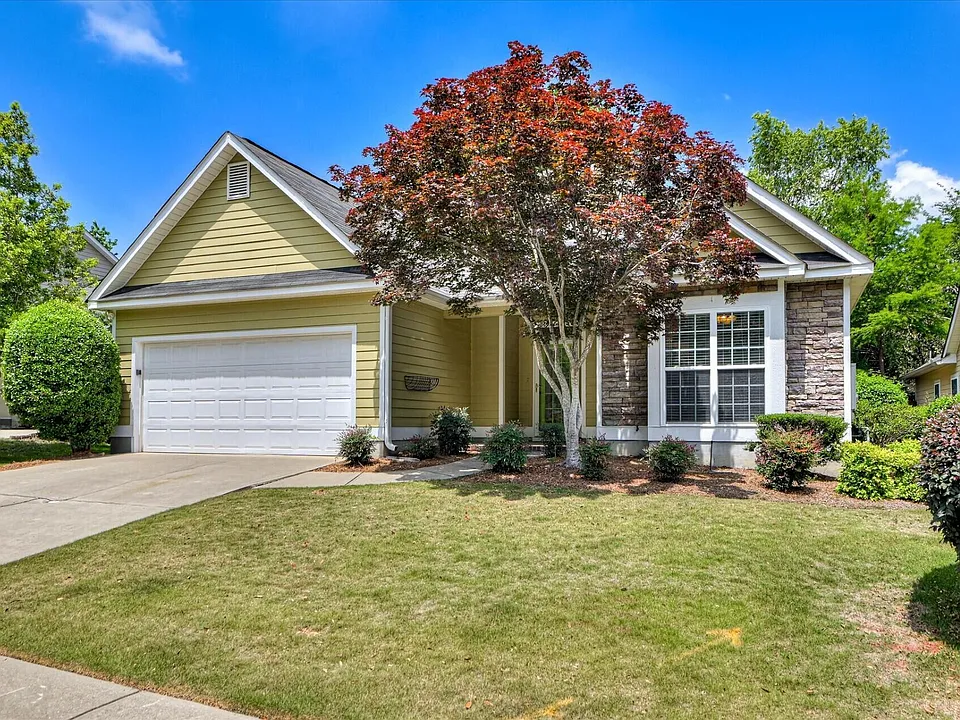 2037 Magnolia Pkwy