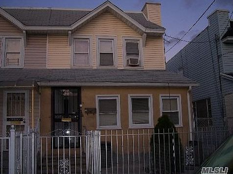 2nd image of 713 Essex St