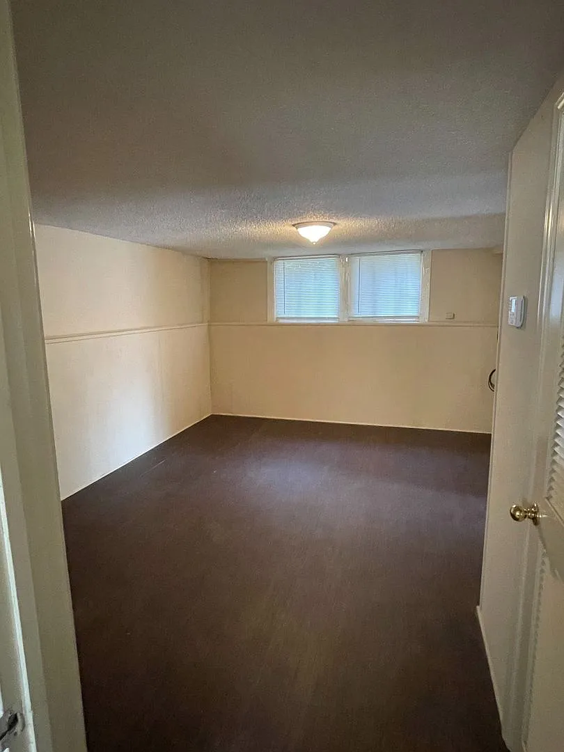 421 Piedmont Road — Photo 3