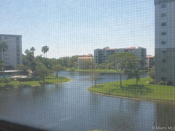 3rd image of 2228 N Cypress Bend Dr APT 310