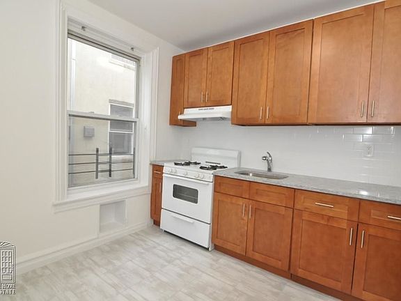 2nd image of 5017 45th St APT 2R