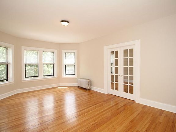 4th image of 4812 N Oakley Ave #Two_a