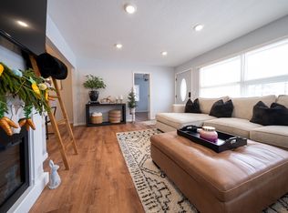 2918 County Road 101 S, Wayzata, MN 55391