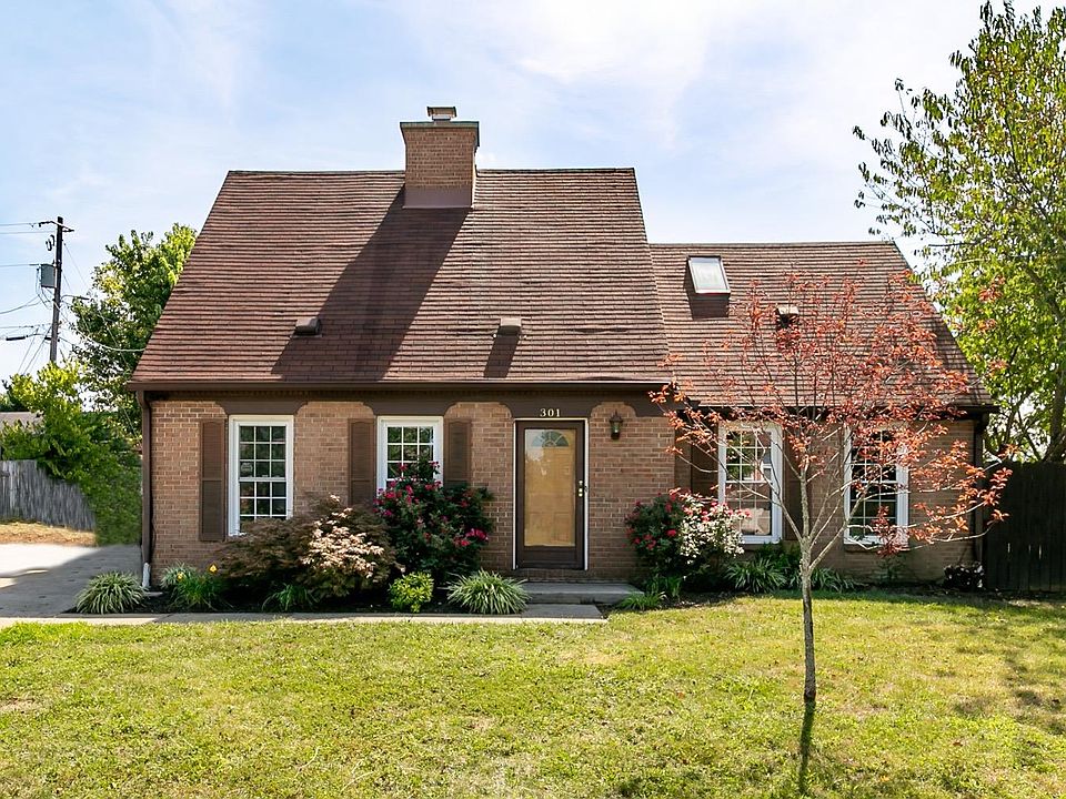 1st image of 301 Courchelle Dr