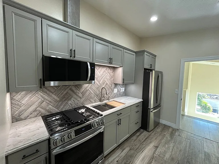 1696 N 2500 W — Photo 3