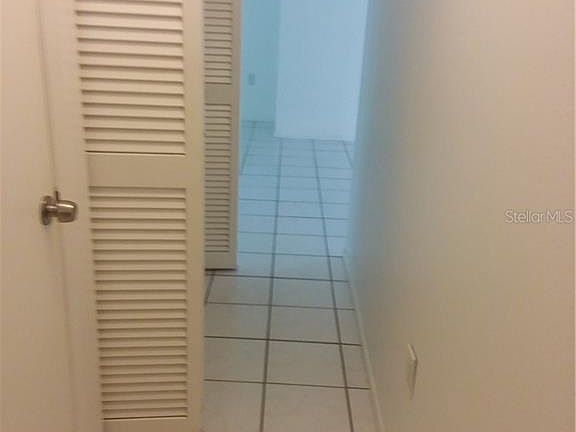 5th image of 1058 N Jefferson Ave