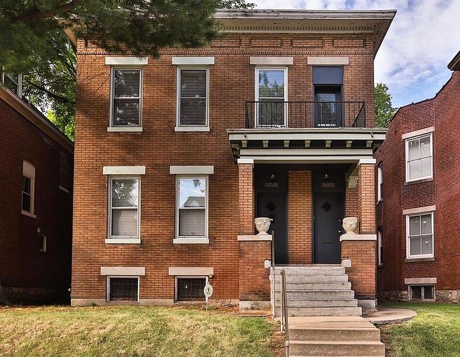 1st image of 4022-4024 Russell Blvd