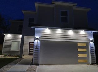 1217 Niagara St, Houston, TX 77051