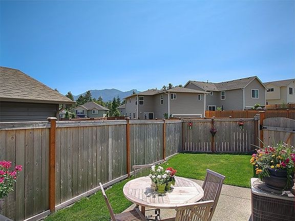 2nd image of 36909 SE Braeburn St