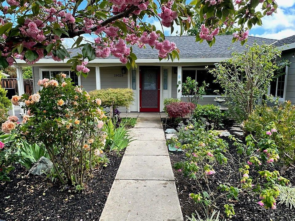1st image of 19028 Tilson Ave