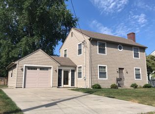 70 Howland Ave, East Providence, RI 02914
