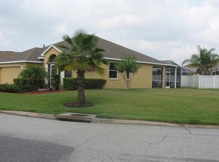 1479 Millbrook Cir, Bradenton, FL 34212