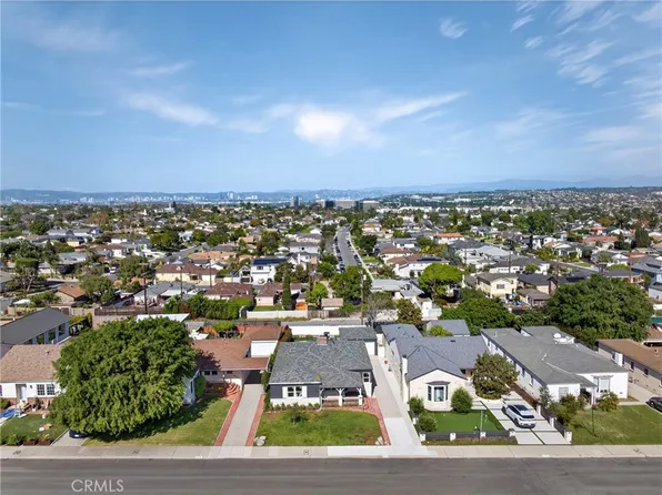 6133 W 83rd Pl, Los Angeles, CA 90045