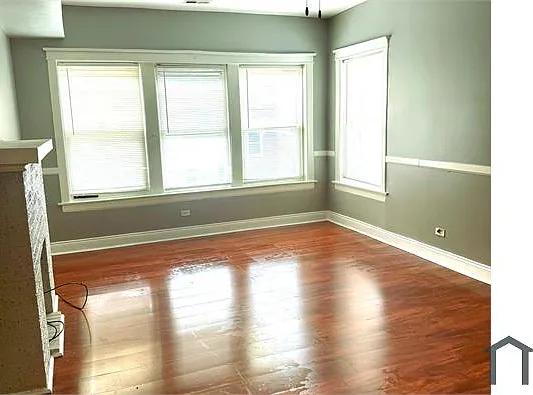2 bed, 867 sqft, $1,250 — Photo 2