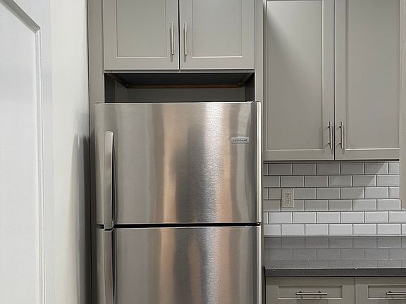 4th image of 507 Forest St APT 308