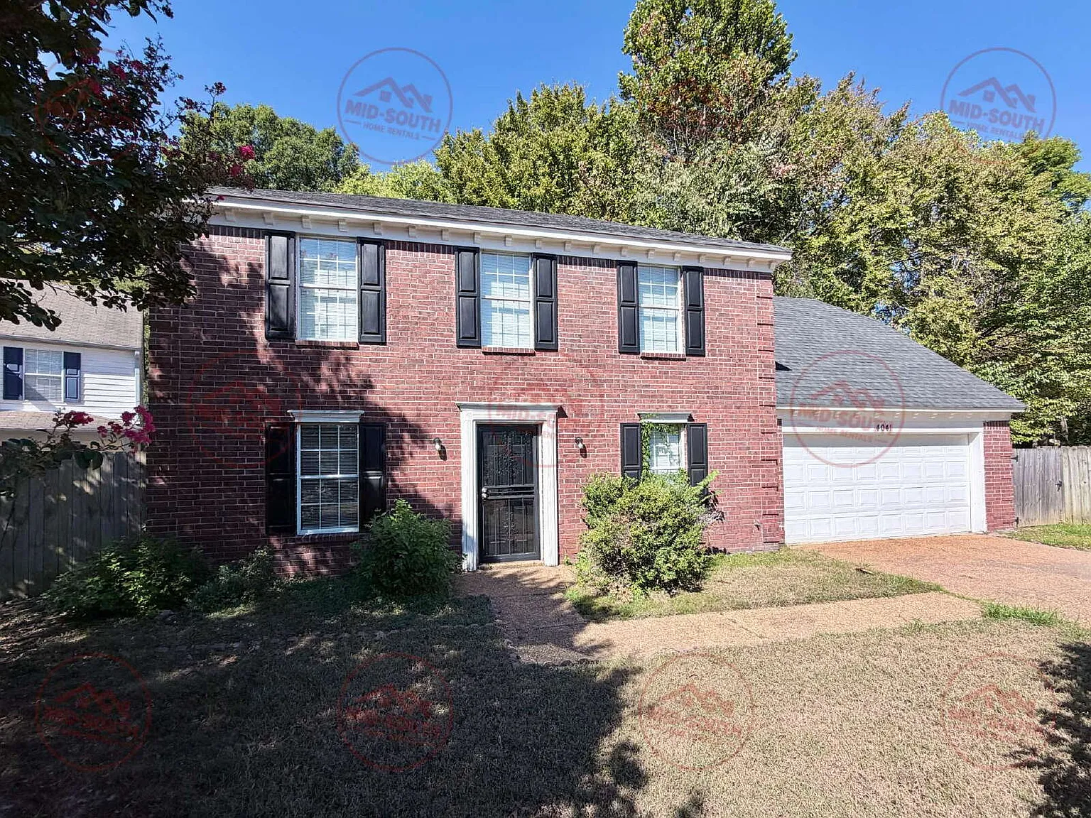 3 bed, 2.5 bath, 2013 sqft, $1,795 — Photo 2