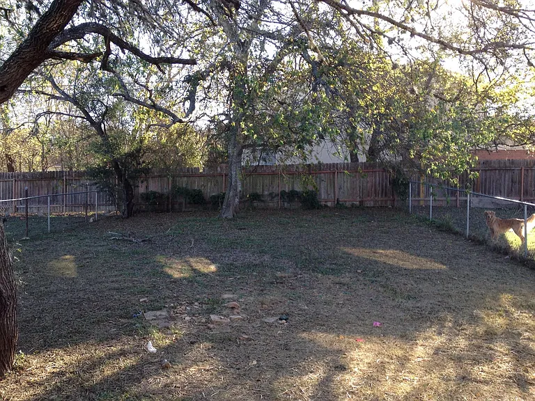232 Craddock Ave — Photo 13