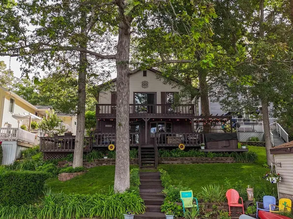 60 Lane 260b Crooked Lk, Angola, IN 46703