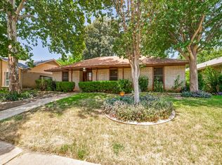 7133 Bayberry Ln, Dallas, TX 75249