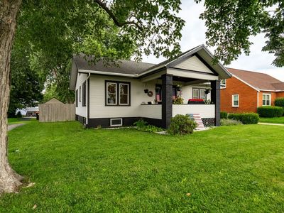 307 W Cleveland St, Heyworth, IL, 61745