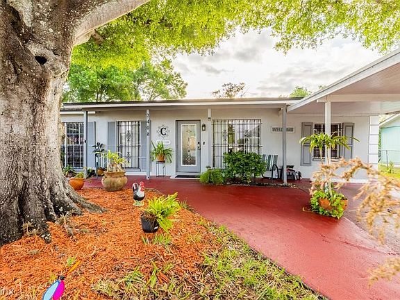 2nd image of 2408 Hermosa Dr
