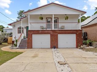 1619 Stanford Rd, Gulf Breeze, FL 32563