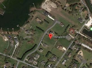 7 Demarie Dr, Ocean View, DE 19970