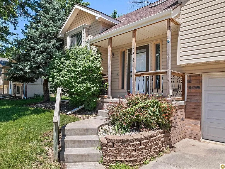 14614 Borman St — Photo 21
