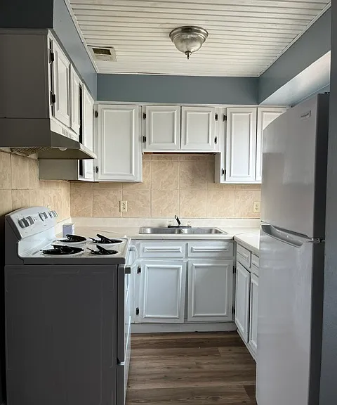 106 E Pecan Rd #5D — Photo 4