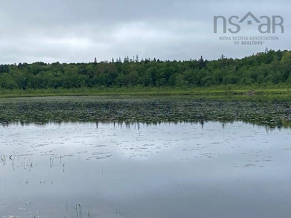 2nd image of 117 Shore Rd