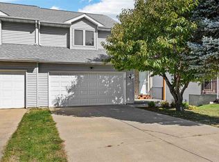 2201 14th St, Coralville, IA 52241