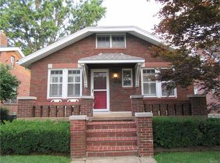6117 Ray Ave, Saint Louis, MO 63116
