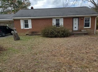 746 Lenora St, Burlington, NC 27217