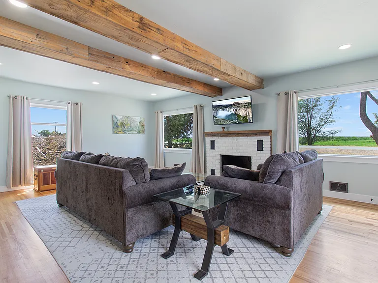 3736 N 1300 E — Photo 9