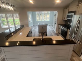 3899 Denmark Ave, Eagan, MN 55123