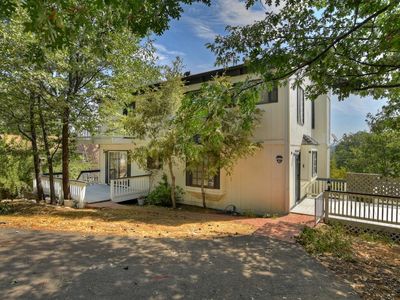 27962 W Shore Rd, Lake Arrowhead, CA, 92352