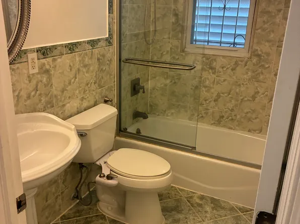 66 Clendenny Ave #2, Jersey City, NJ 07304