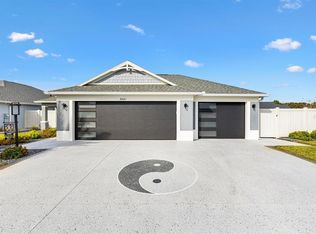 3481 Vinas Pl, The Villages, FL 32163