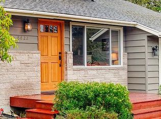 8822 217th St SW, Edmonds, WA 98026