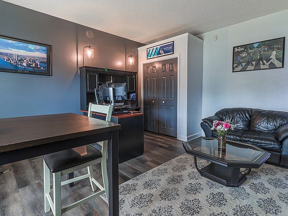 4th image of 4319 Valley Trace Dr