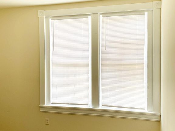 5th image of 325 N Adams St #325