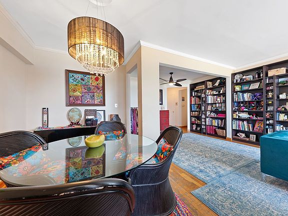 3rd image of 12116 Ocean Promenade APT 2G