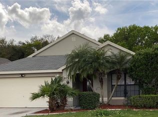 2018 Locust Berry Dr, Kissimmee, FL 34743
