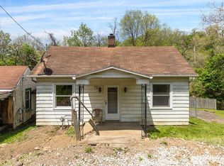 77 Cherry Hill Rd, Wheeling, WV 20003