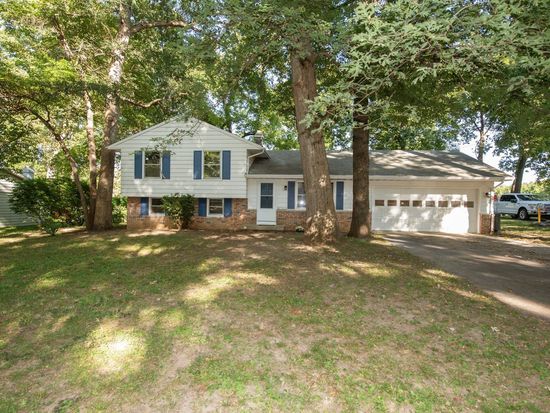 6301 Wea Woodland Dr, Lafayette, IN 47909