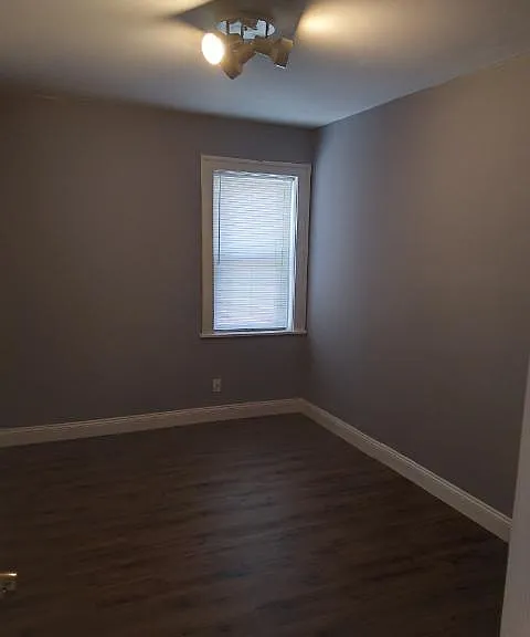7529 Forsyth Blvd #C — Photo 3