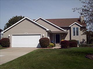1st image of 2585 Winesap Dr NE