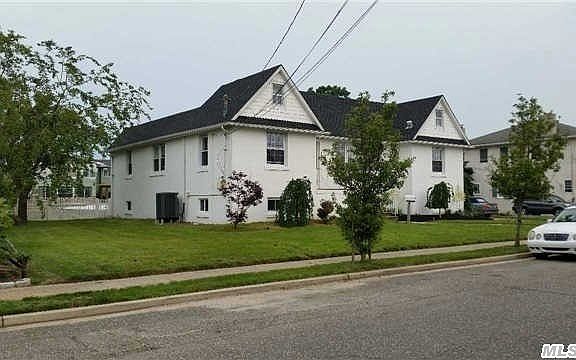 2nd image of 10 Granada Pl