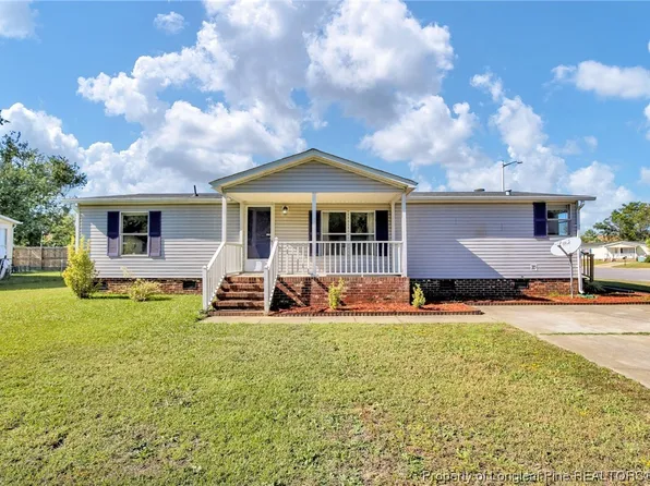 7420 April Dr, Fayetteville, NC 28314
